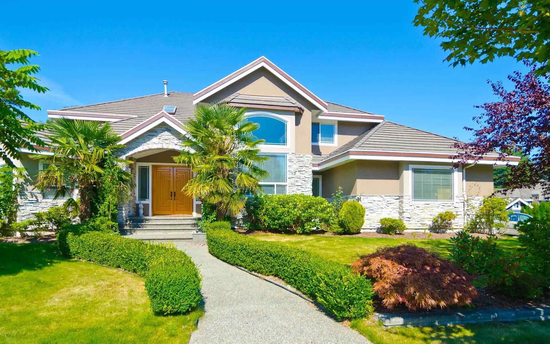 https://elliott-lawns.com/wp-content/uploads/2018/09/post_02.jpg
